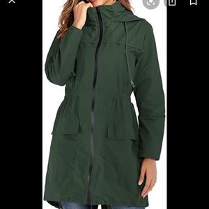 Romanstii Packable Active Outdoor Rain Jacket